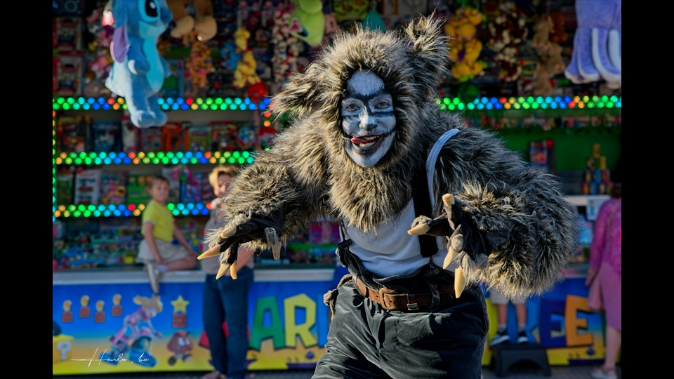 09-Henri Lombaerts-Maskerade