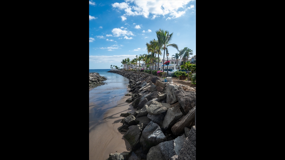 15-Iemke Kuyper-Uitzicht naar Meer